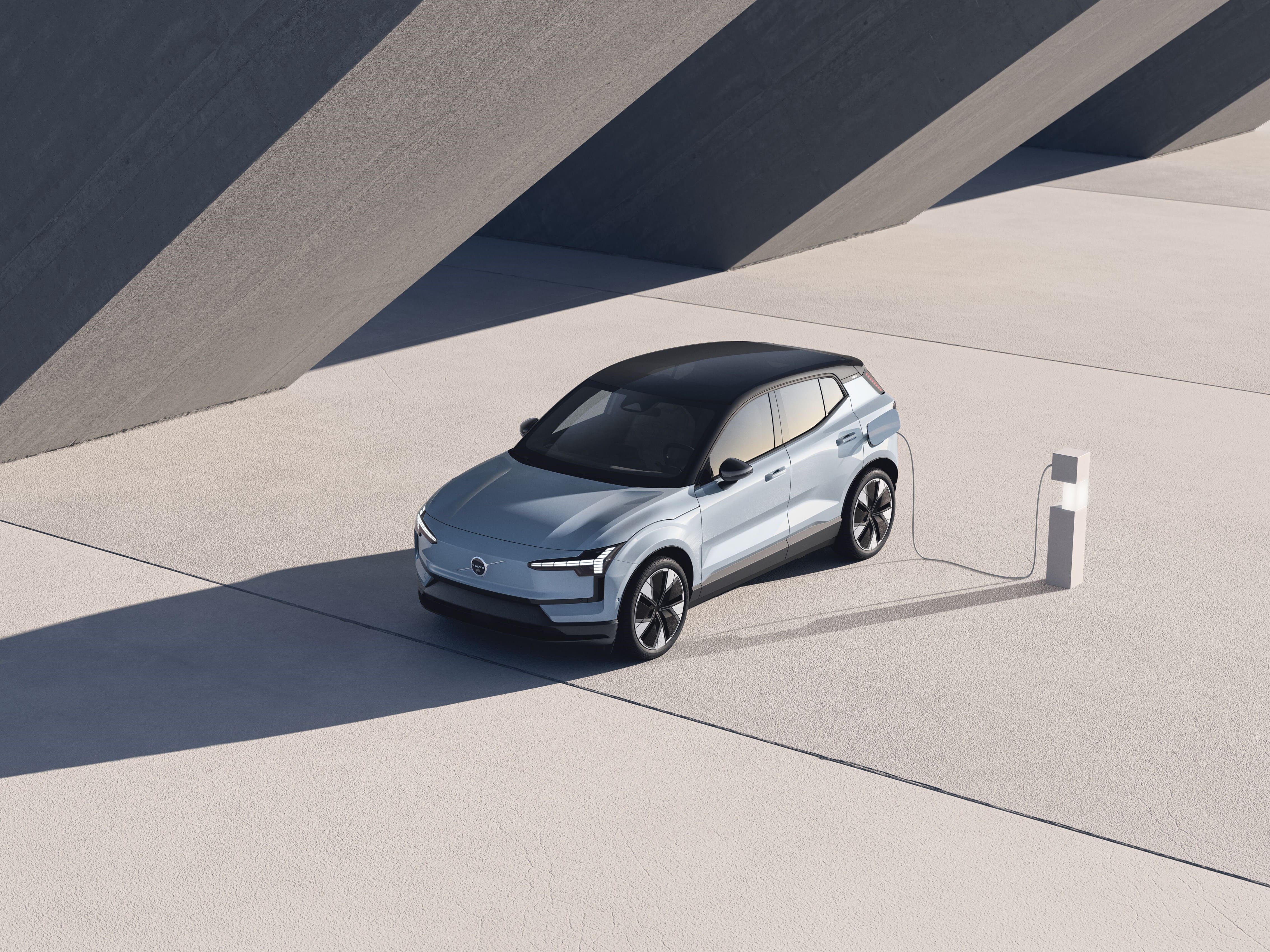 Volvo Cars оцінює викиди електромобілів:  EX30 має найнижчий вуглецевий слід